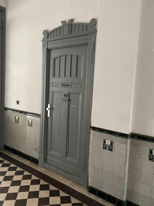 Appartement Art Nouveau Ap In Berlins Center *
