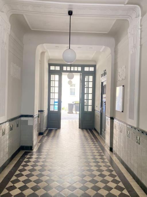 Art Nouveau Ap In Berlins Center Appartement Berlijn